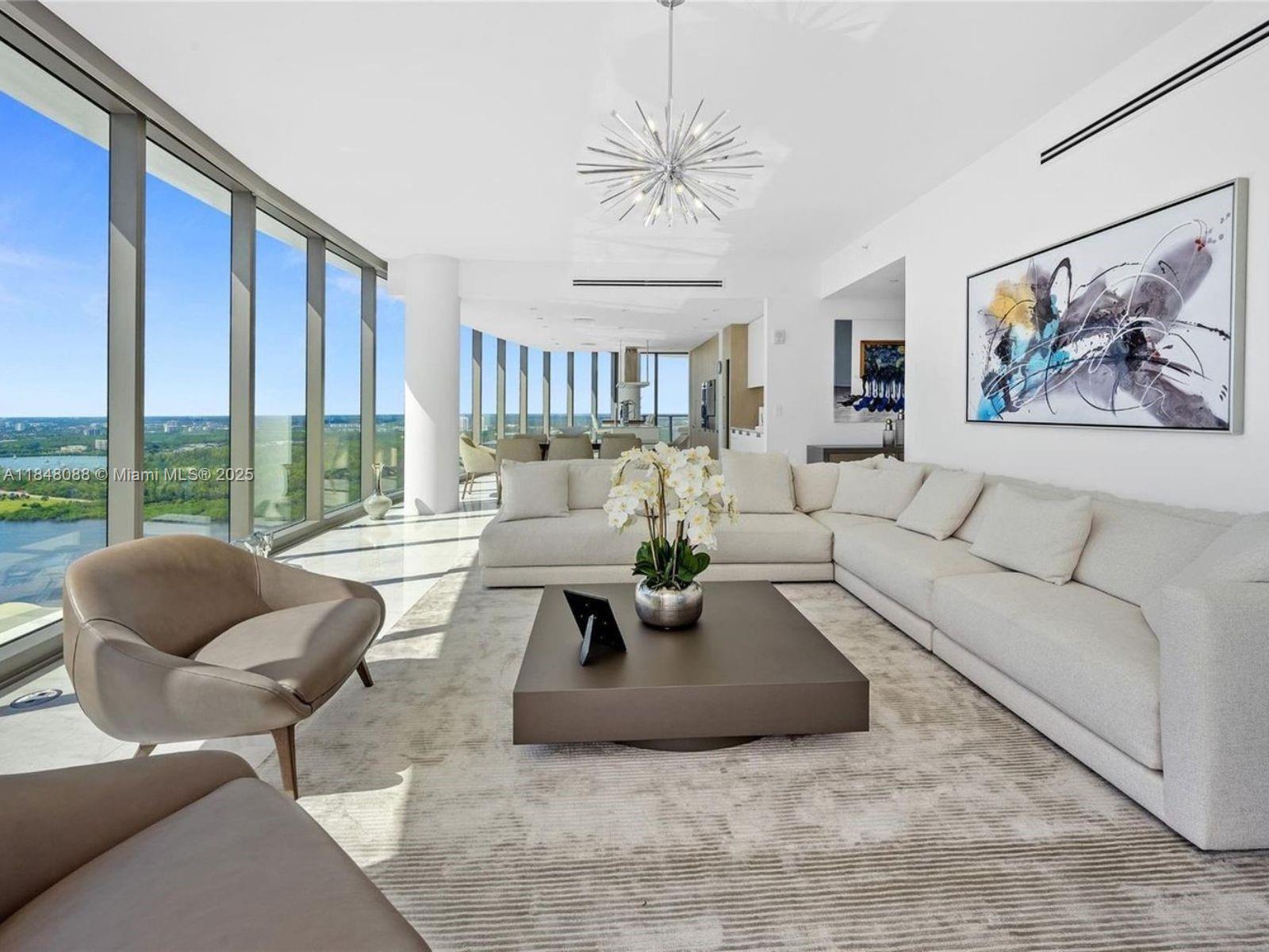 15701 Collins Ave # 3605