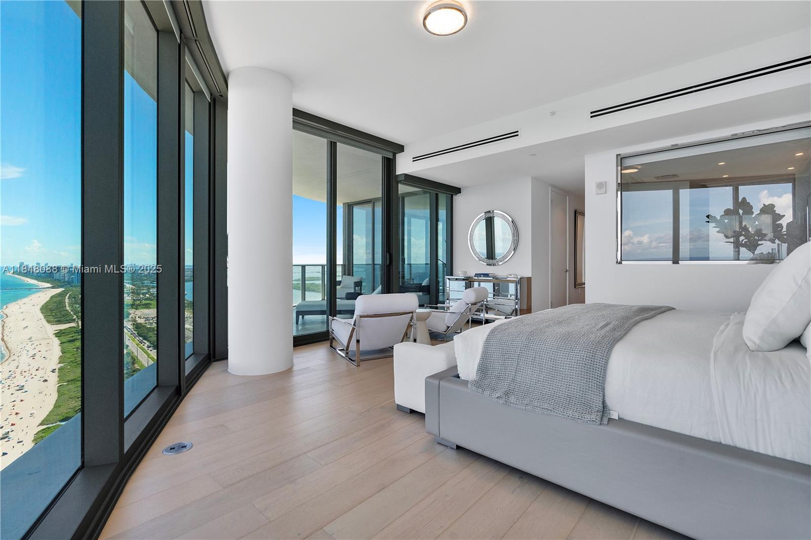 15701 Collins Ave # 3605