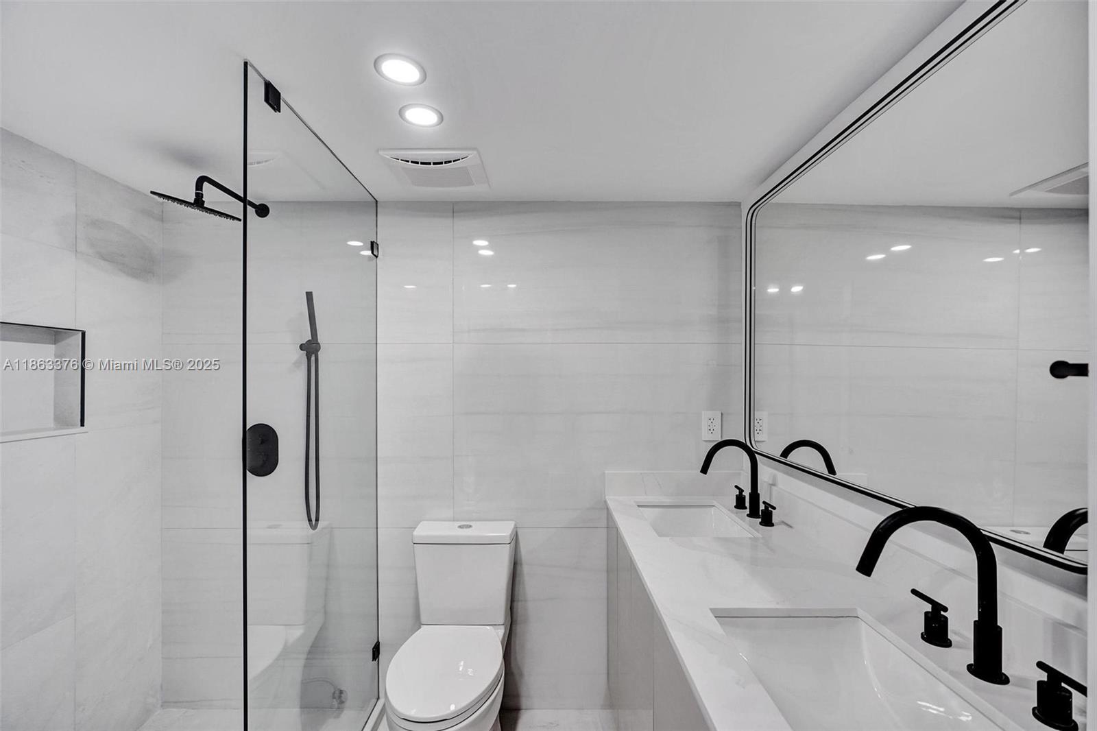 6039 Collins Ave # 1736