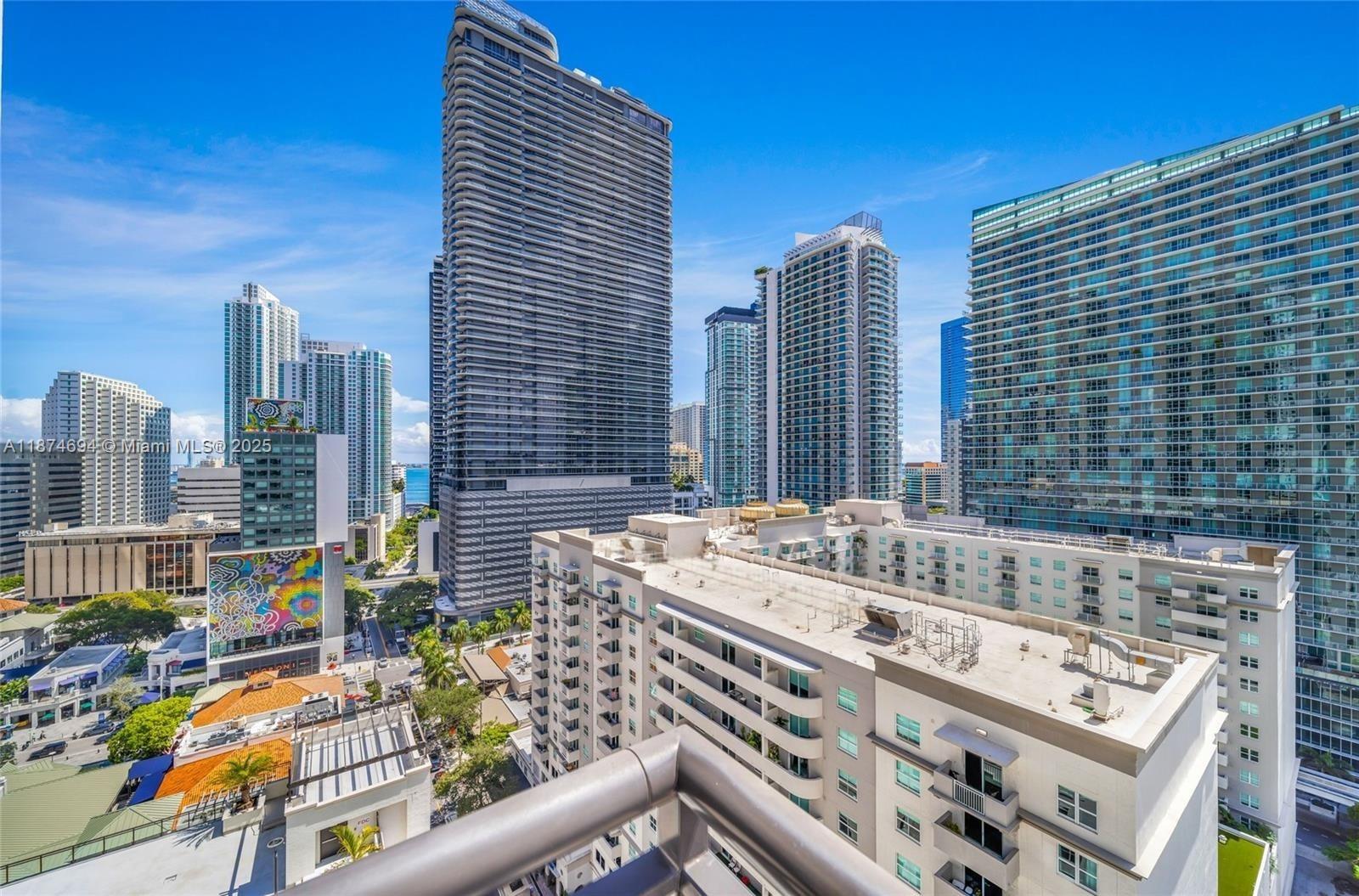 999 SW 1st Ave # 1903