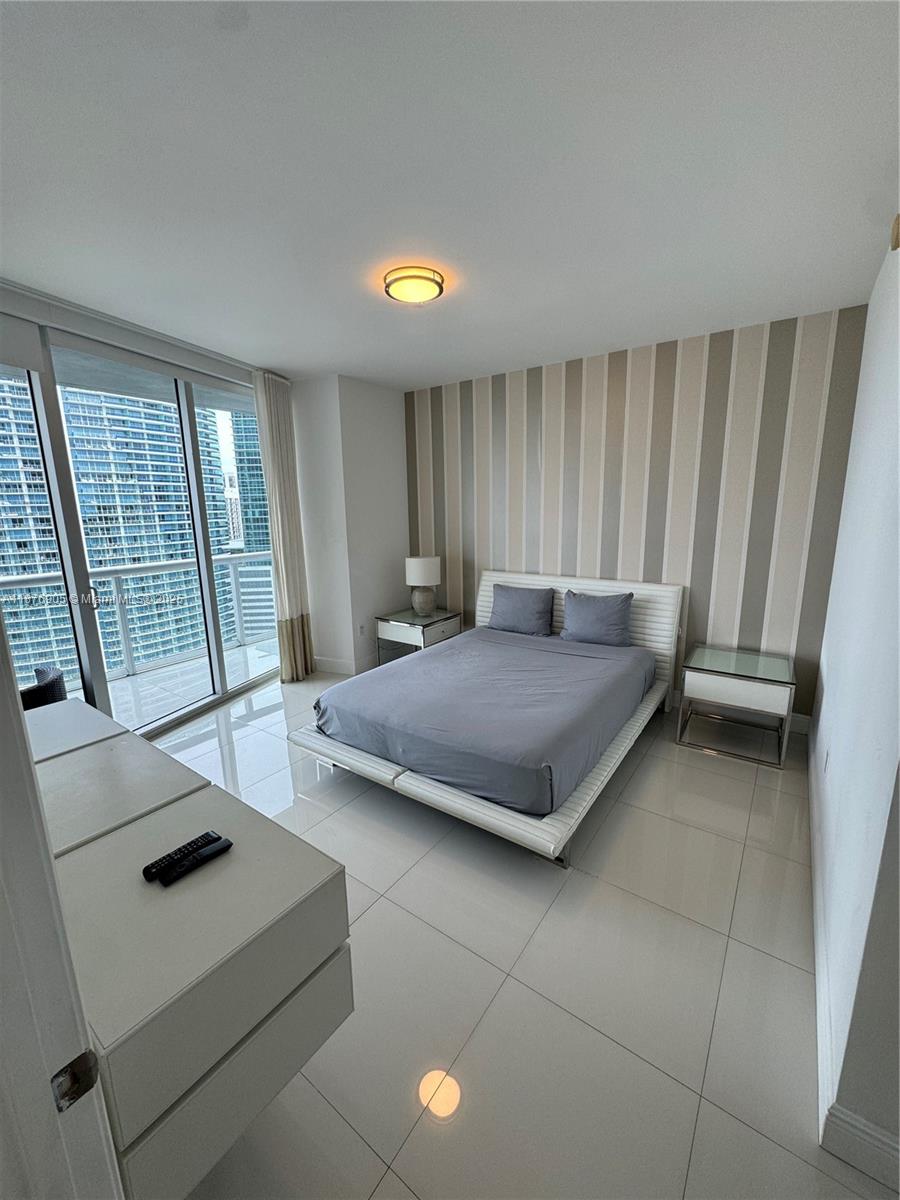 465 Brickell Ave # 3104