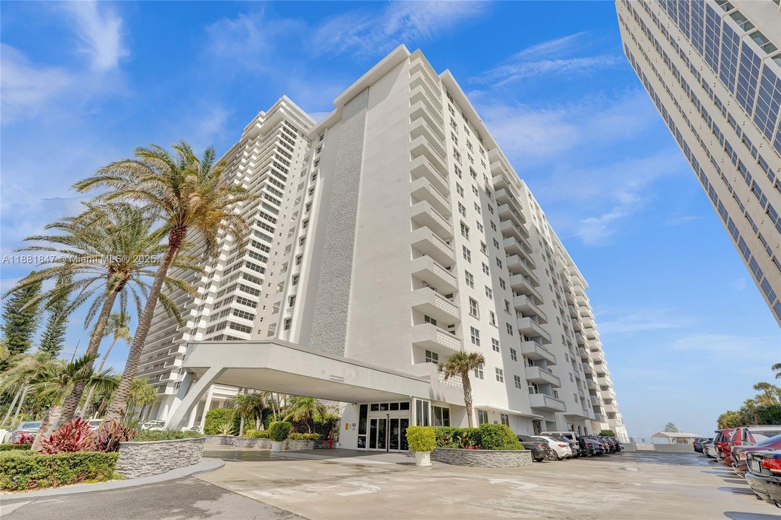4250 Galt Ocean Dr # 4P