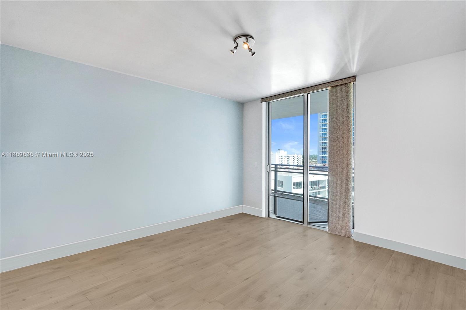 3535 S Ocean Dr # 1703