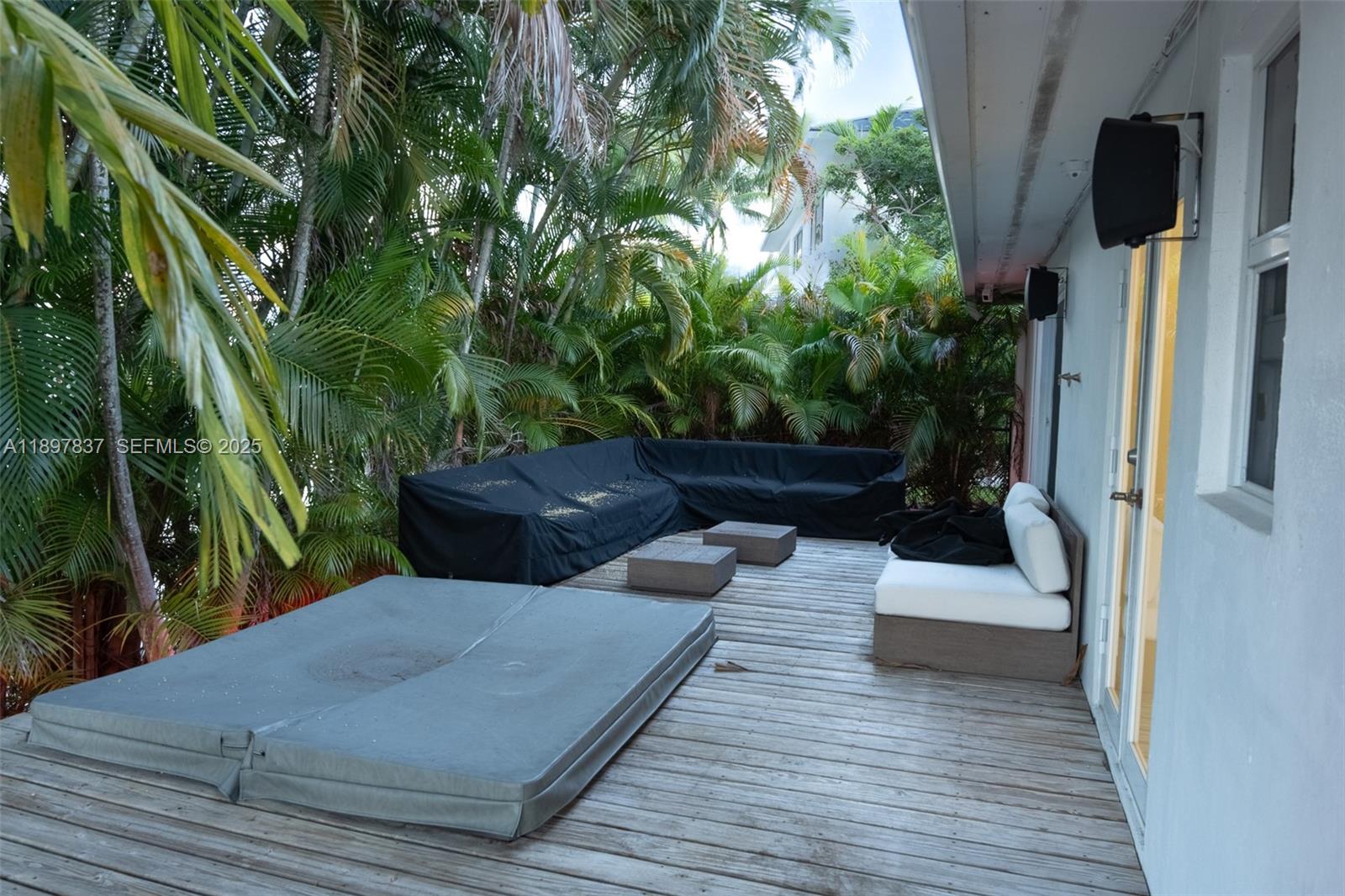 1321 Tangelo Isle, Fort Lauderdale