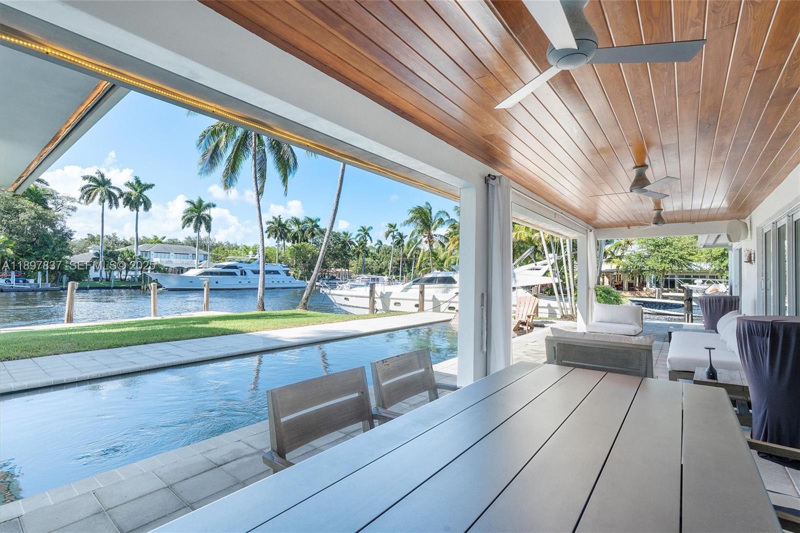 1321 Tangelo Isle, Fort Lauderdale