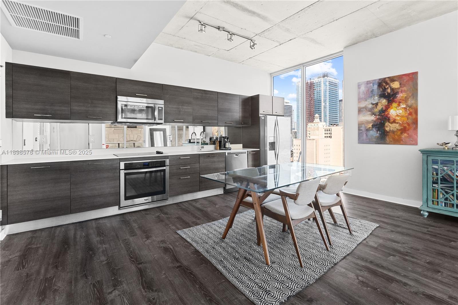151 SE 1st St # 1402, Miami Unit: 1402