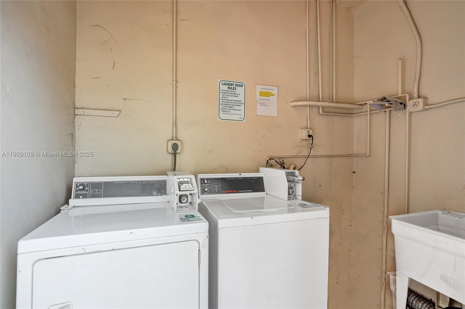 4731 NW 10th Ct # 314