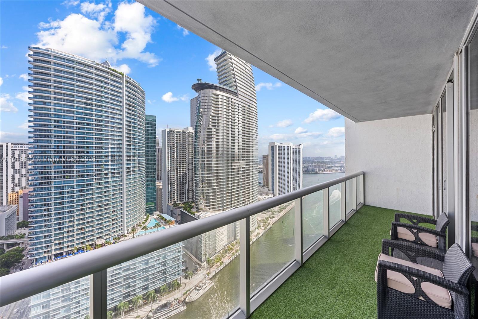 485 Brickell Ave # 3503