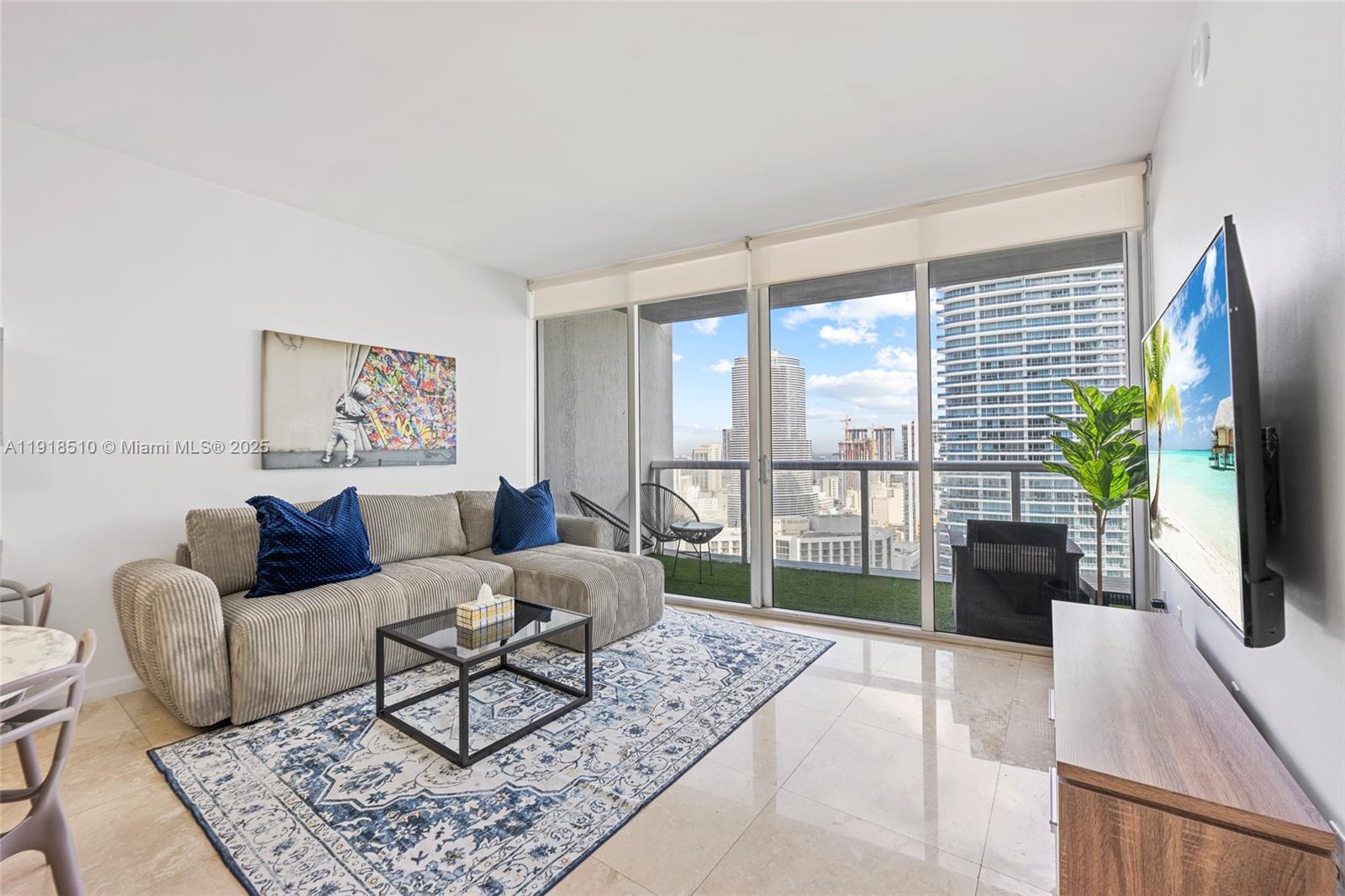 485 Brickell Ave # 3503