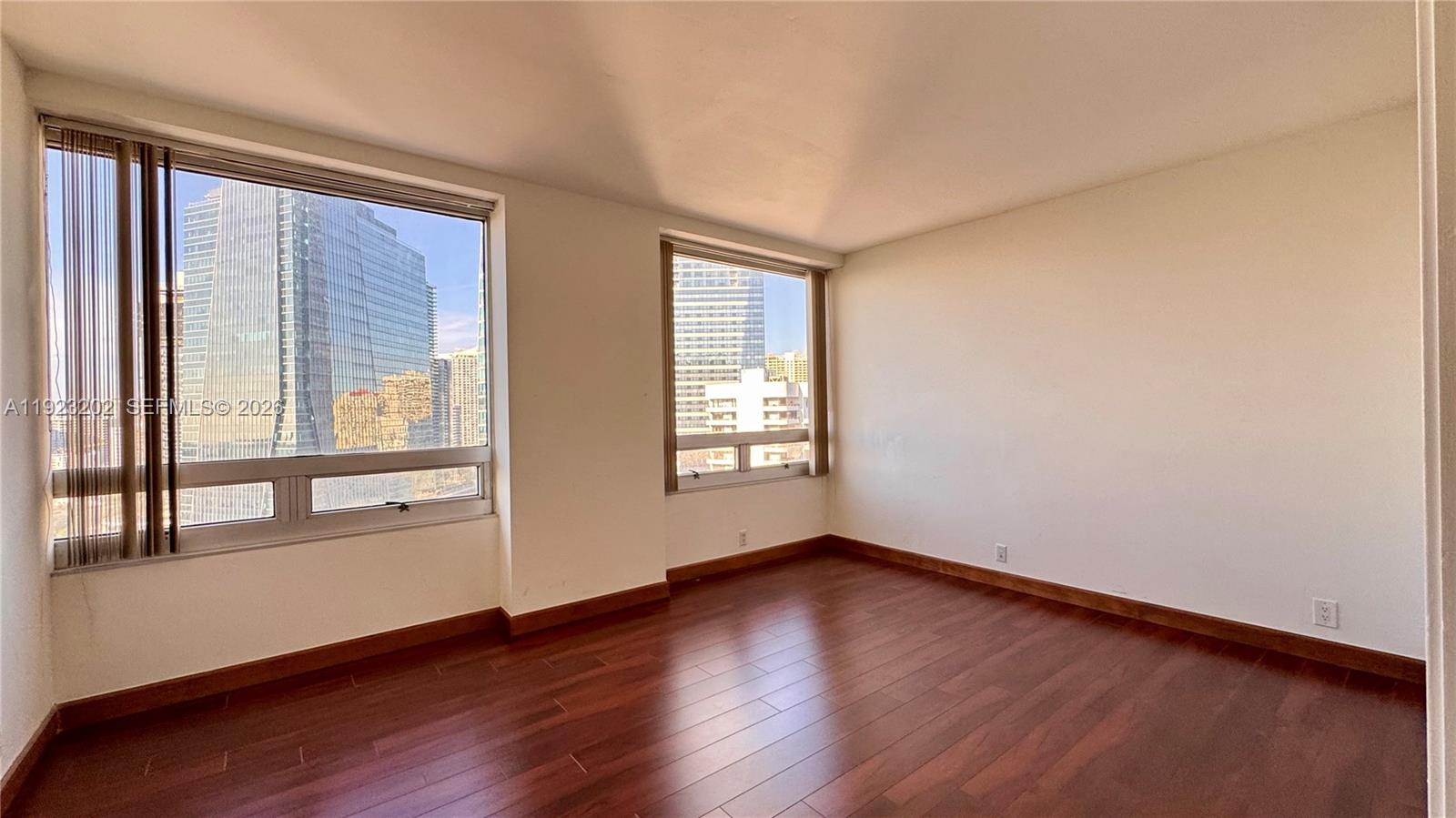 1541 Brickell Ave # C2705