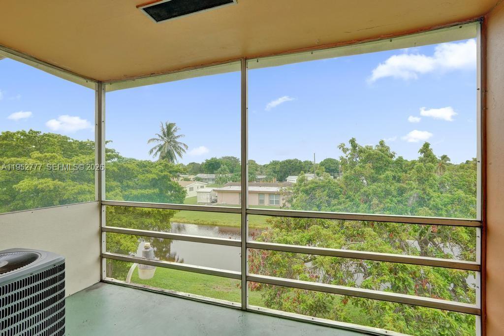 4731 NW 10th Ct # 314