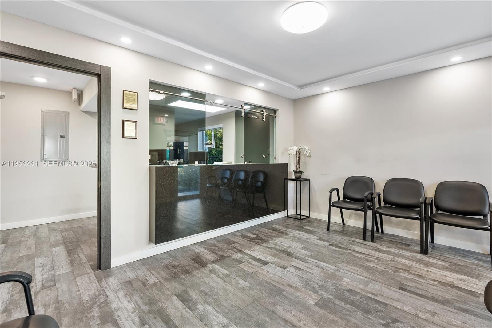 2482 SW Secoffee Ter