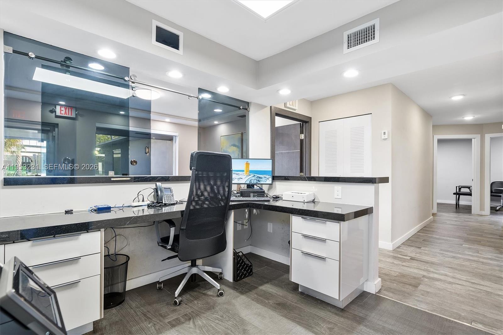 2482 SW Secoffee Ter