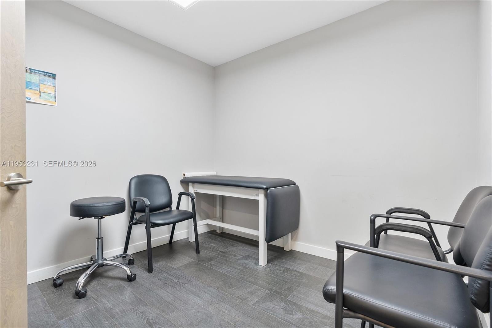 2482 SW Secoffee Ter