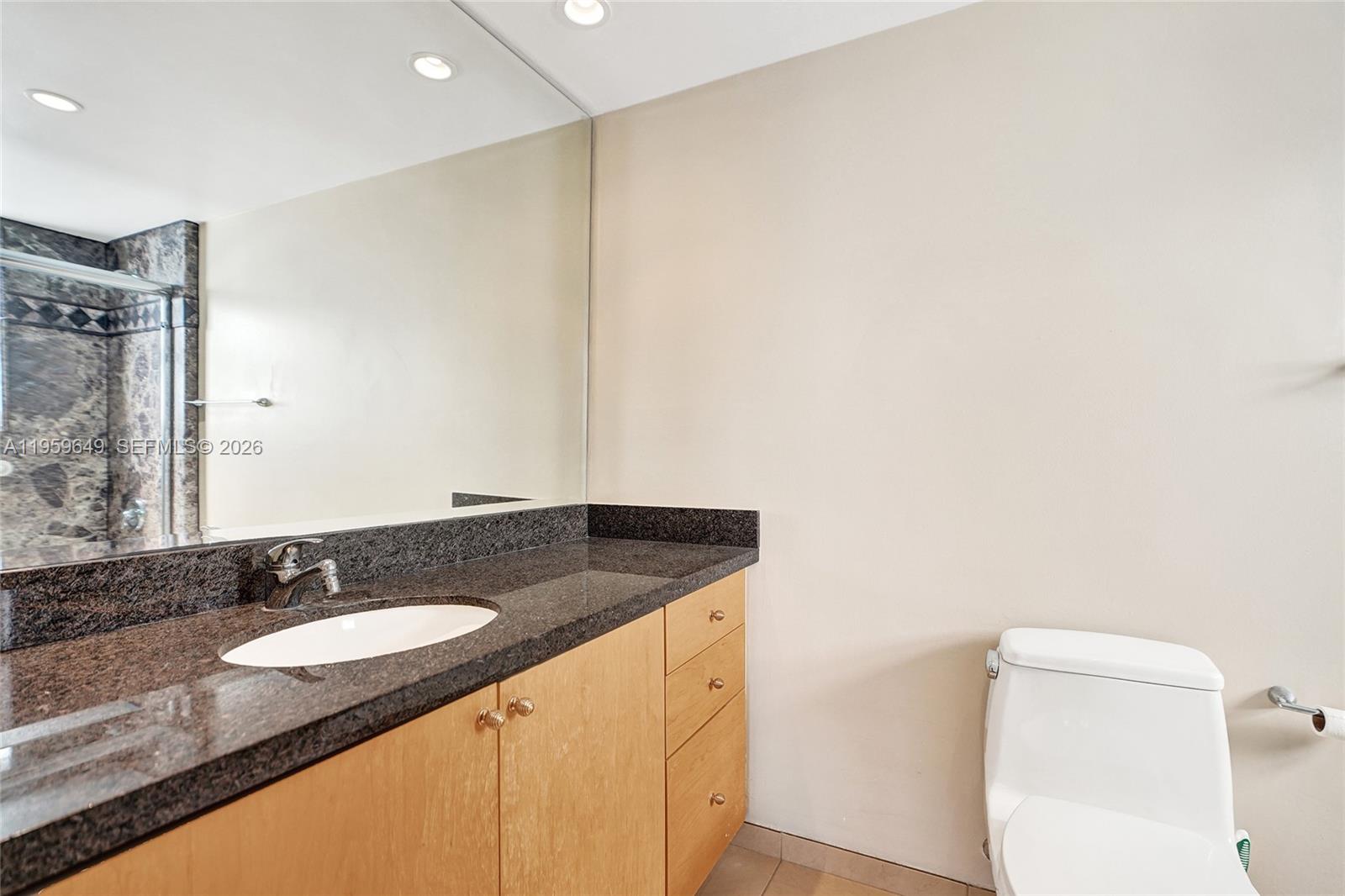 1775 Washington Ave # 4 Unit: PH-4