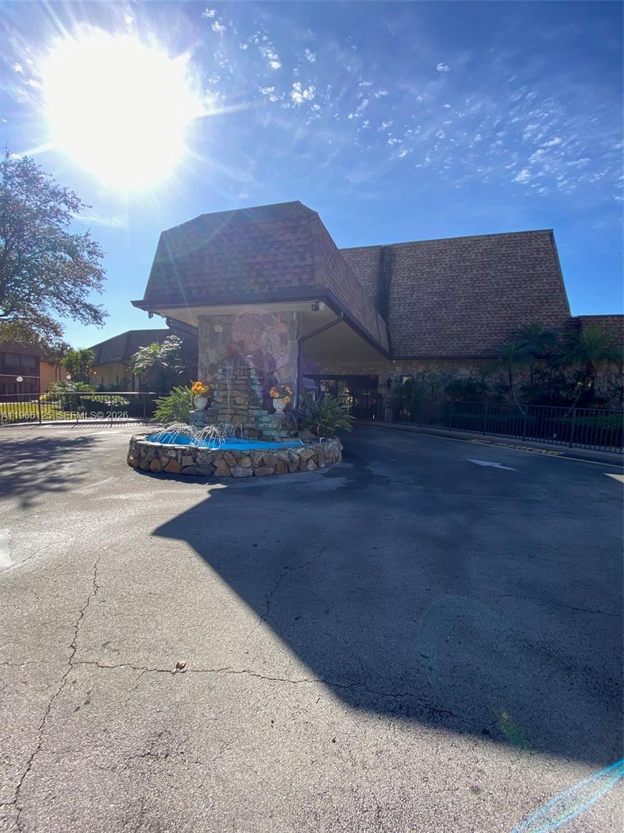 201 Berkley Rd # 105