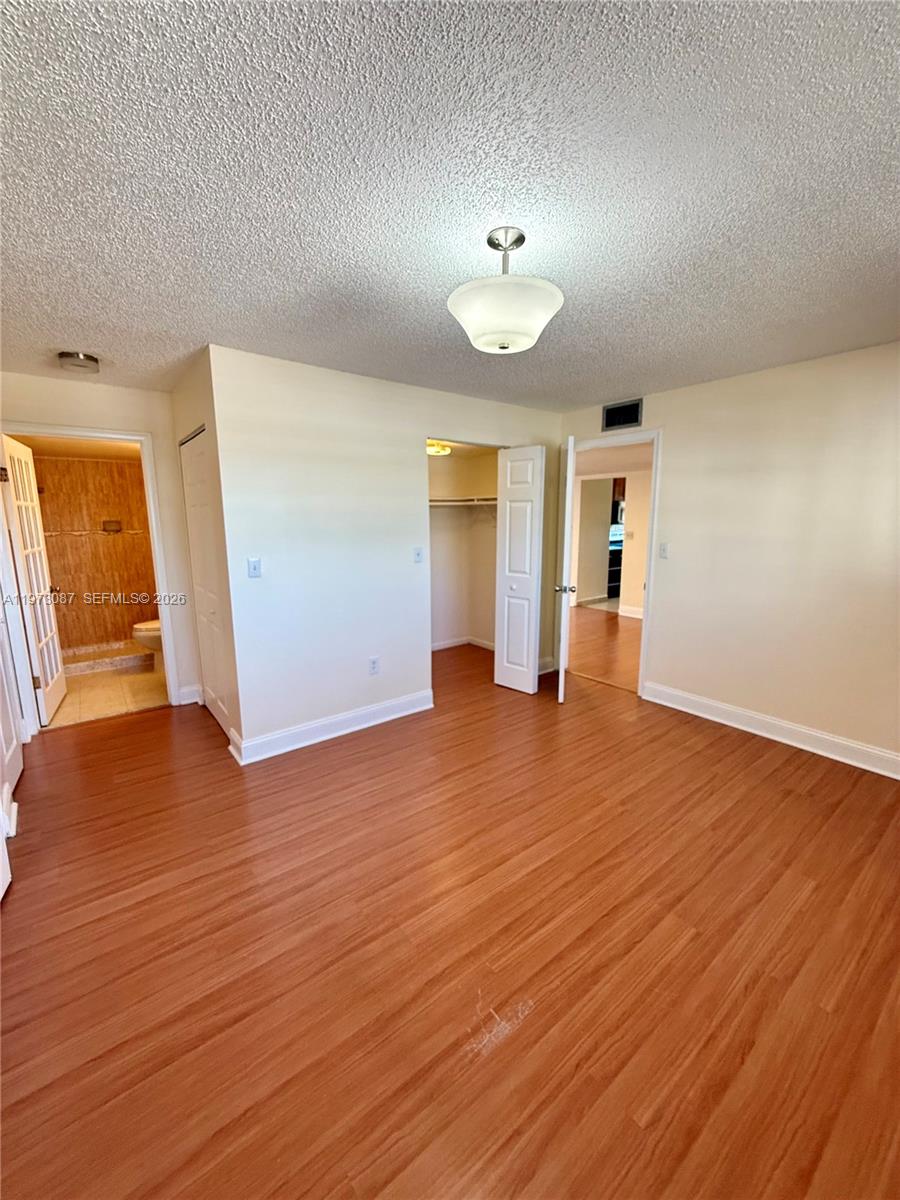 1236 Alton Rd # 401