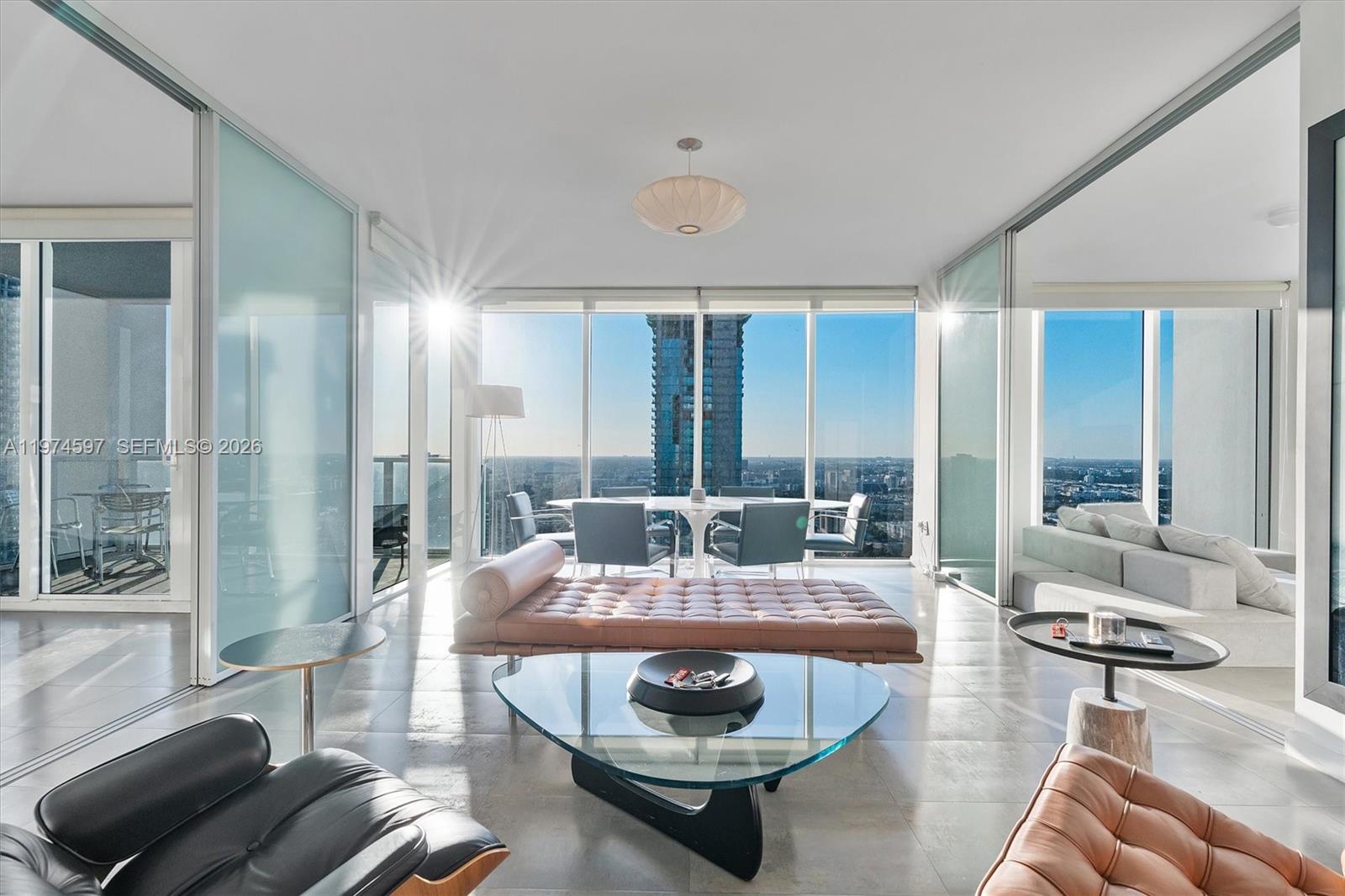 1040 Biscayne Blvd # 3807