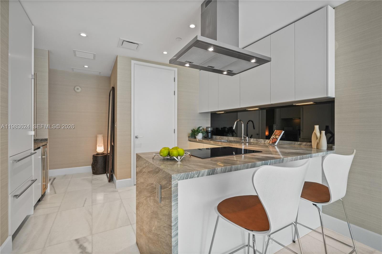 700 NE 26th Ter # 2404