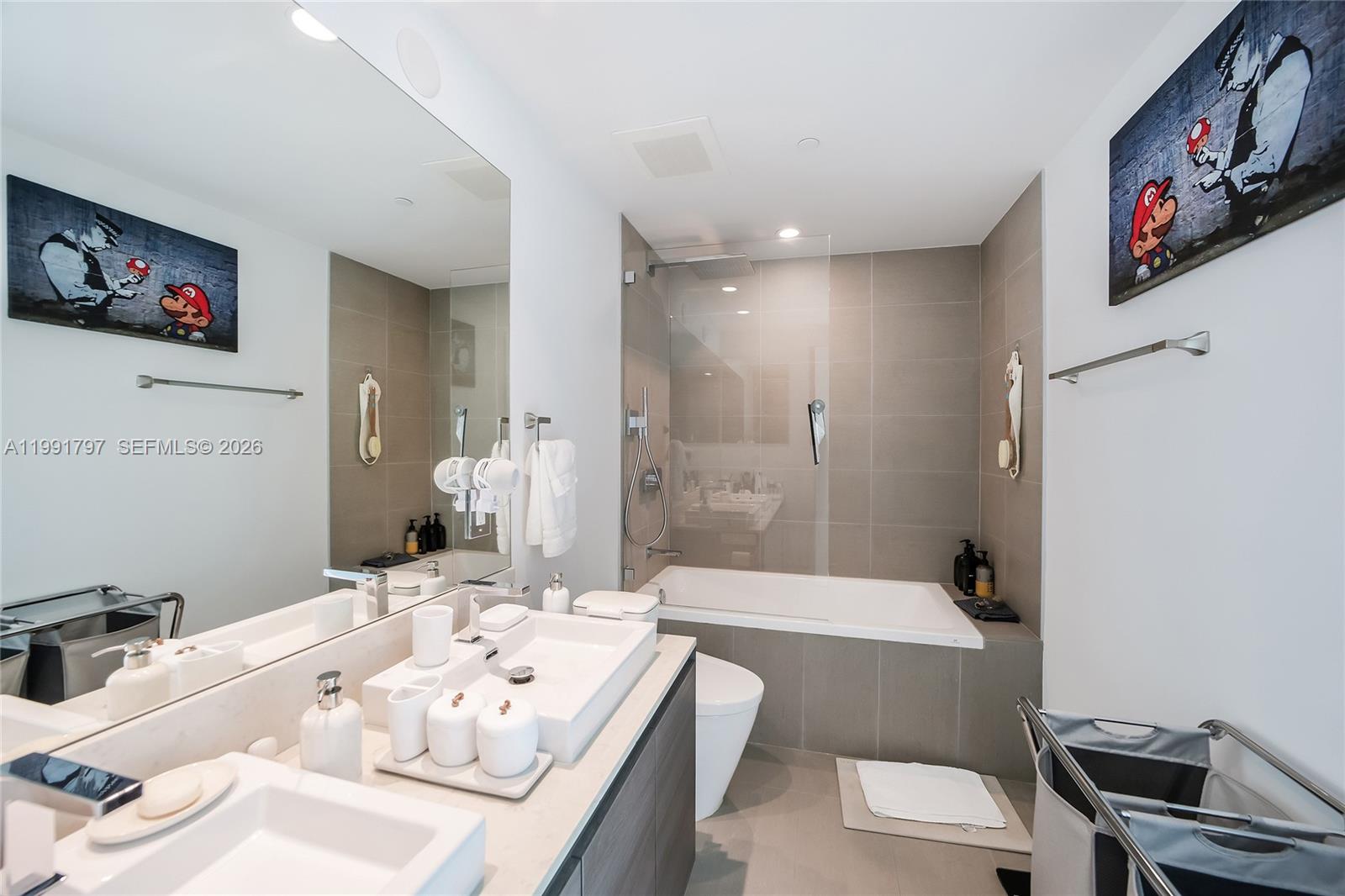 1080 Brickell Ave # 1603