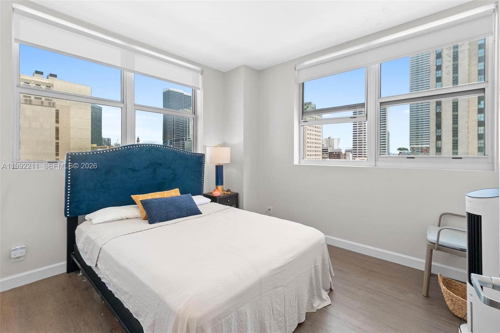 111 E Flagler St # 909