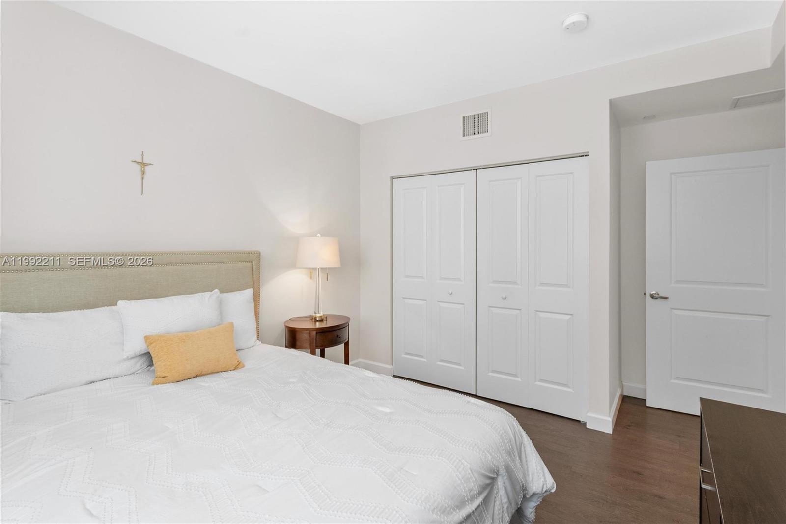 111 E Flagler St # 909