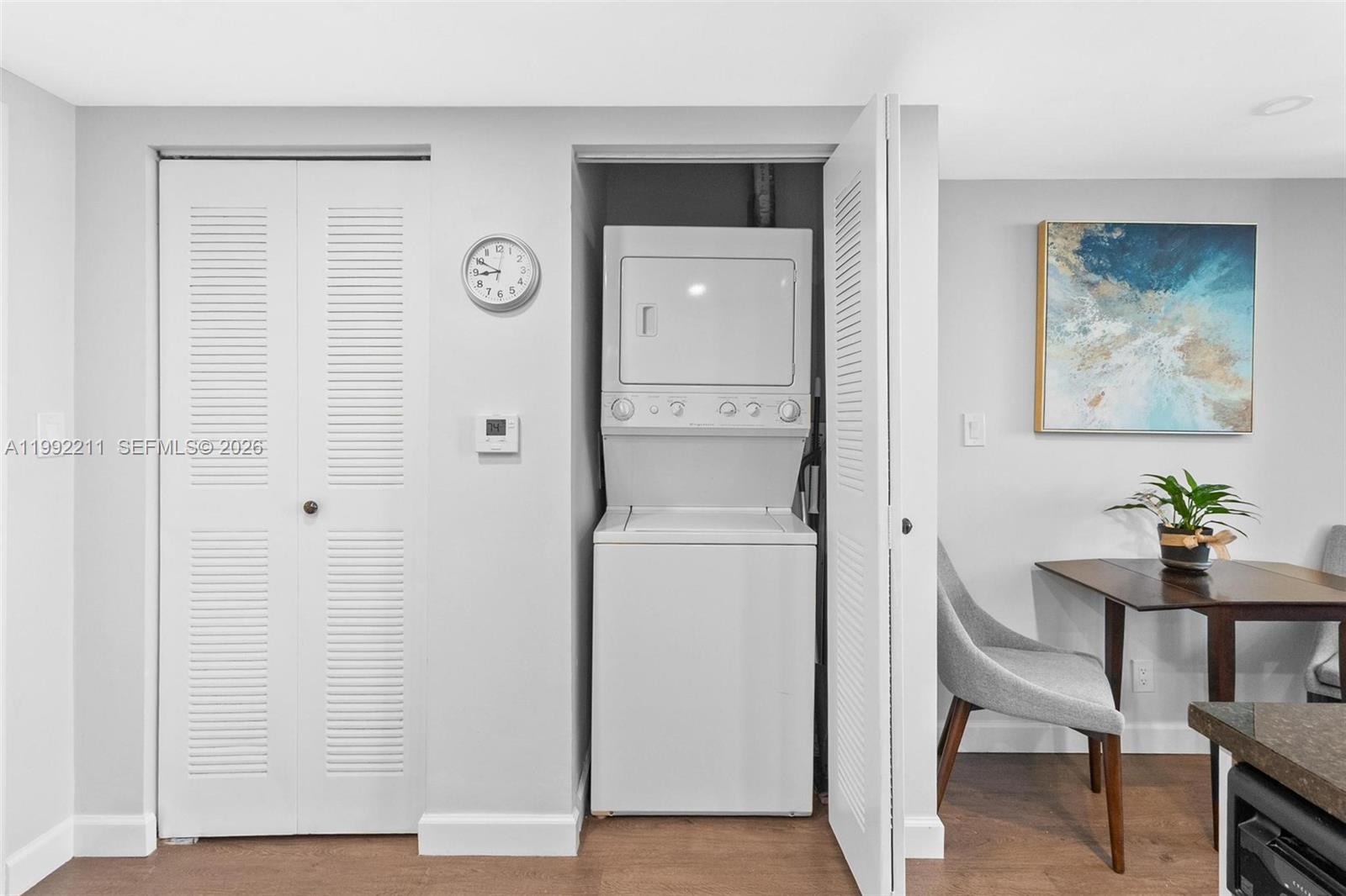 111 E Flagler St # 909