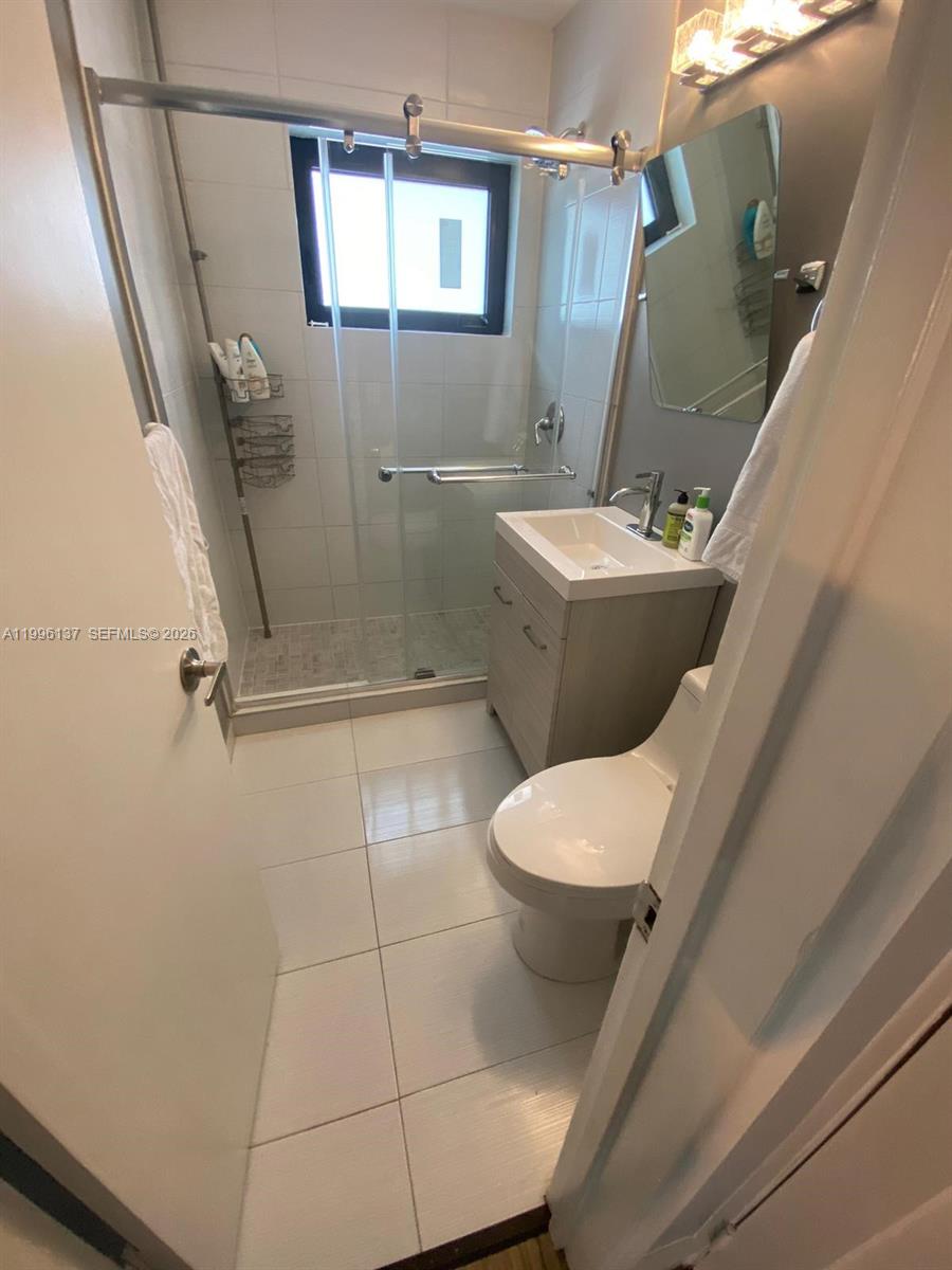 234 Avalon Ave