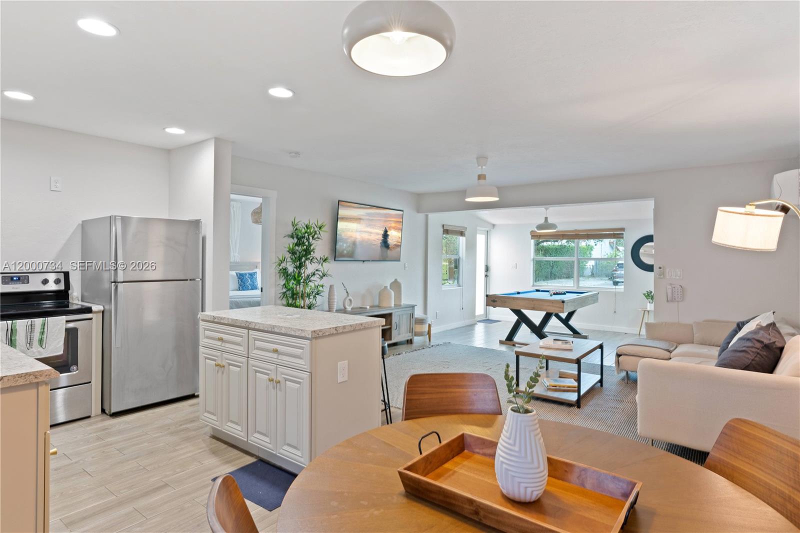 300 SW 23rd St # 2