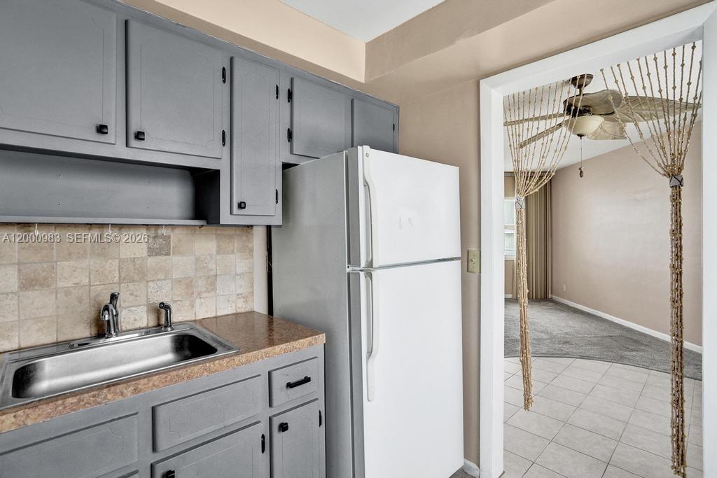 710 N Ocean Blvd # 812