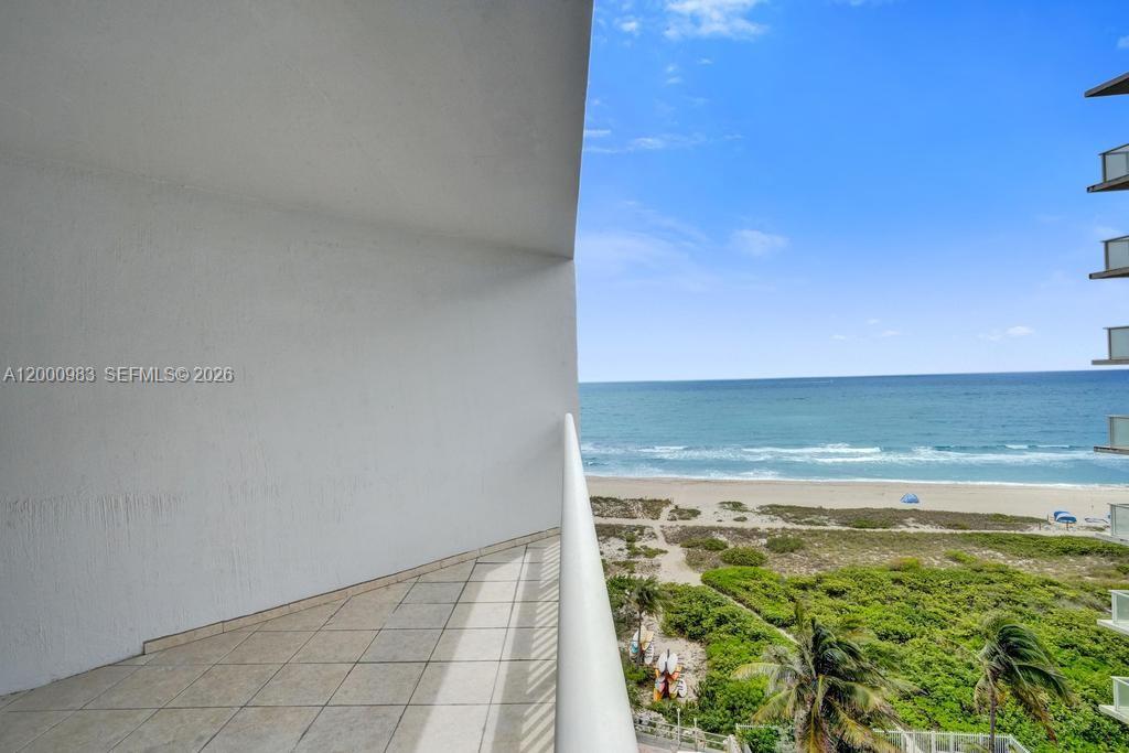 710 N Ocean Blvd # 812
