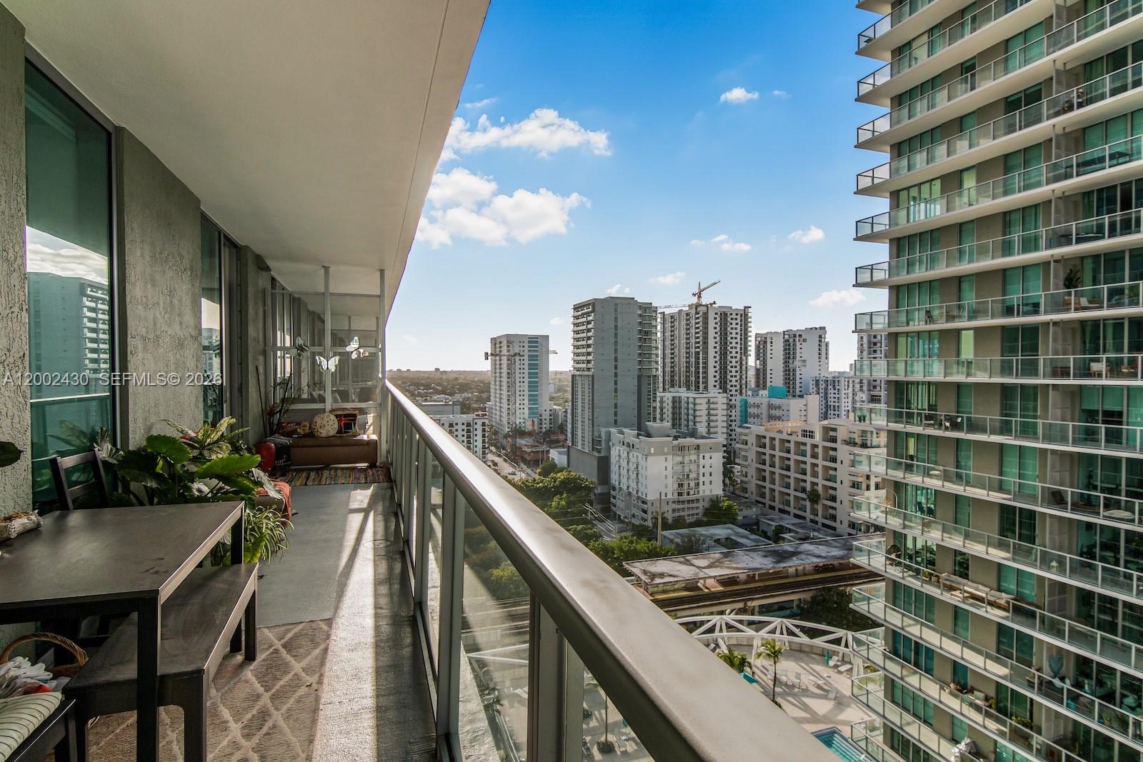 79 SW 12th St Unit: 2107-S