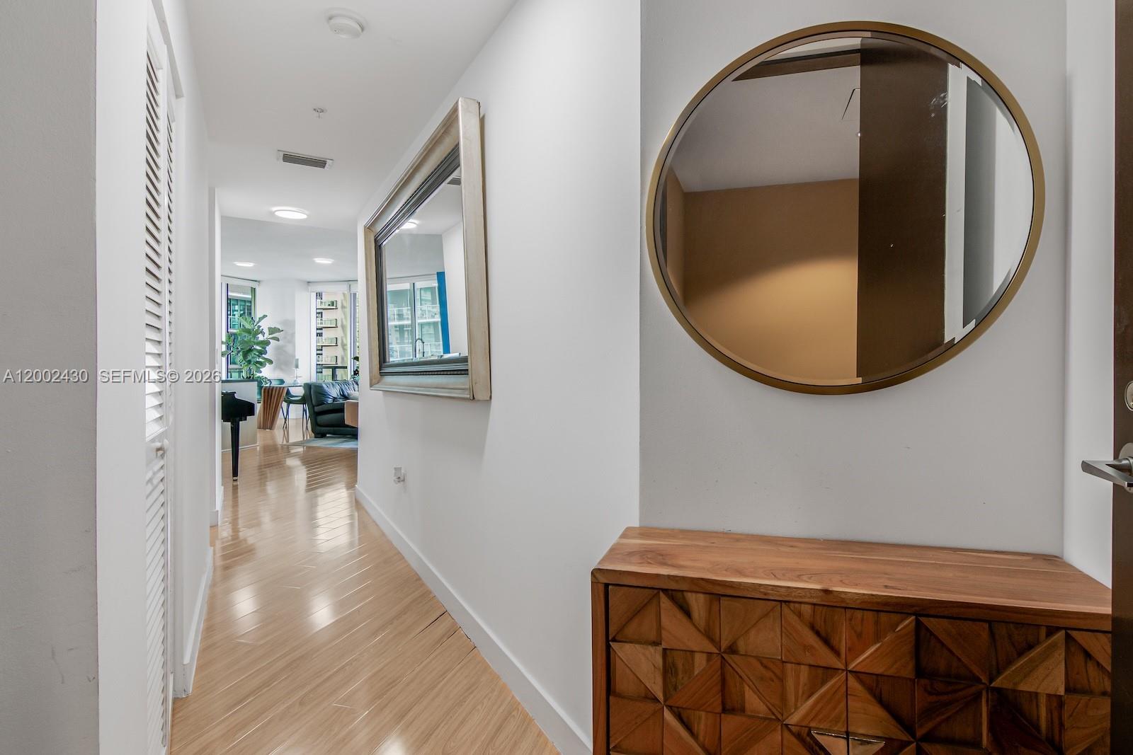 79 SW 12th St Unit: 2107-S