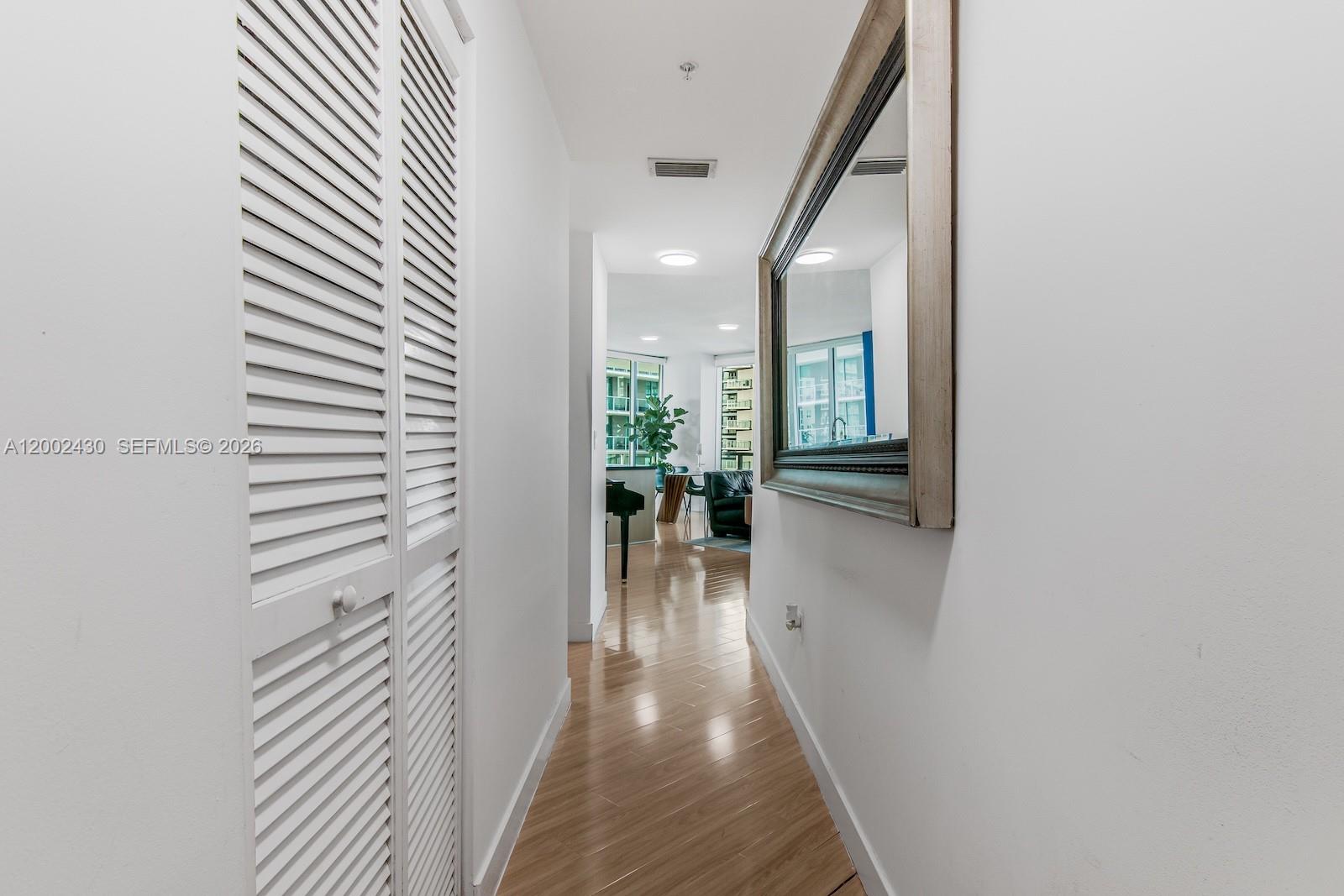 79 SW 12th St Unit: 2107-S