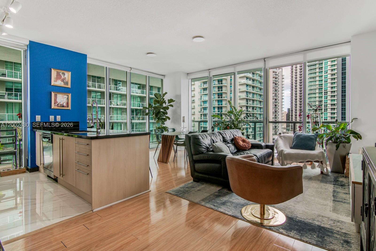 79 SW 12th St Unit: 2107-S