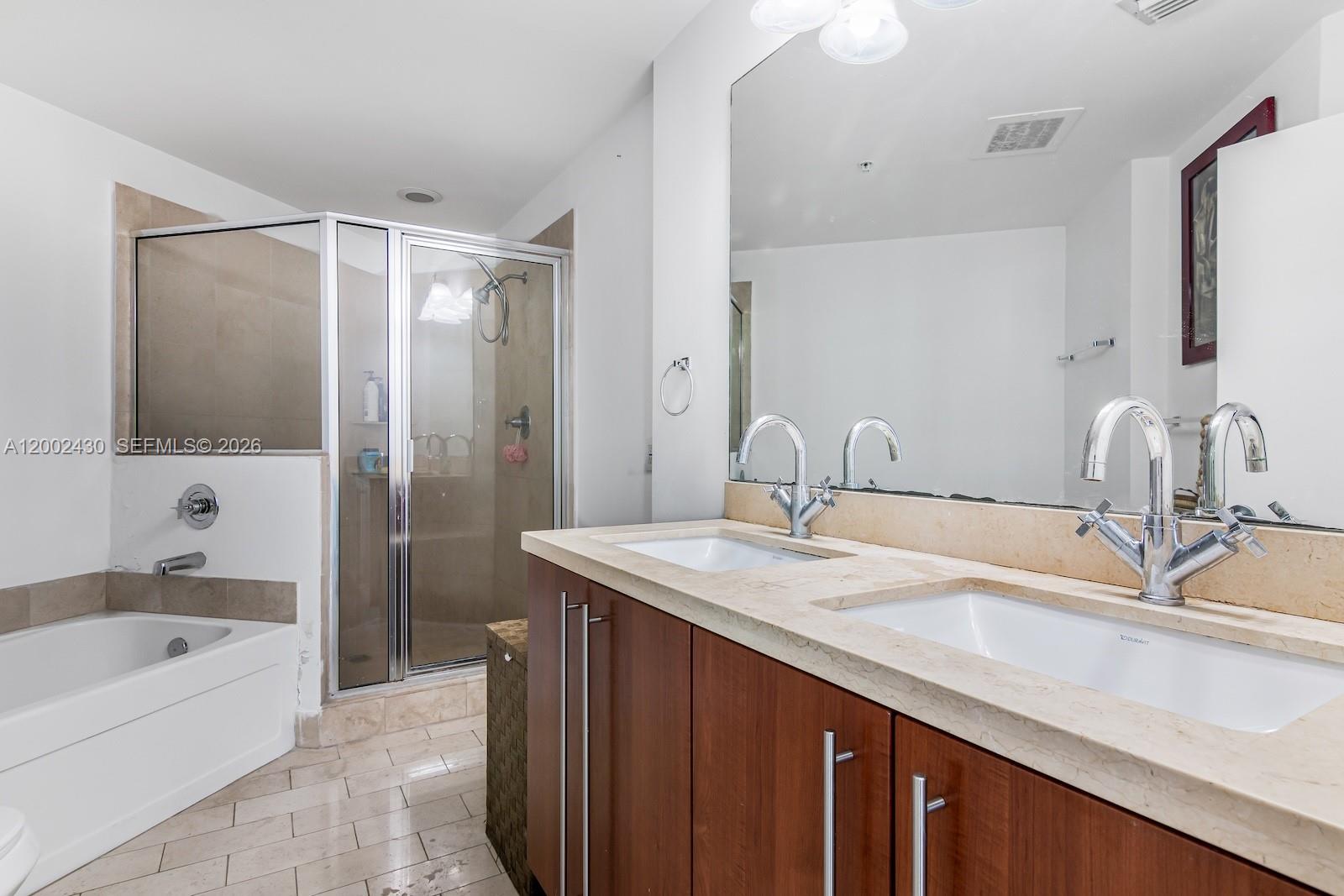 79 SW 12th St Unit: 2107-S