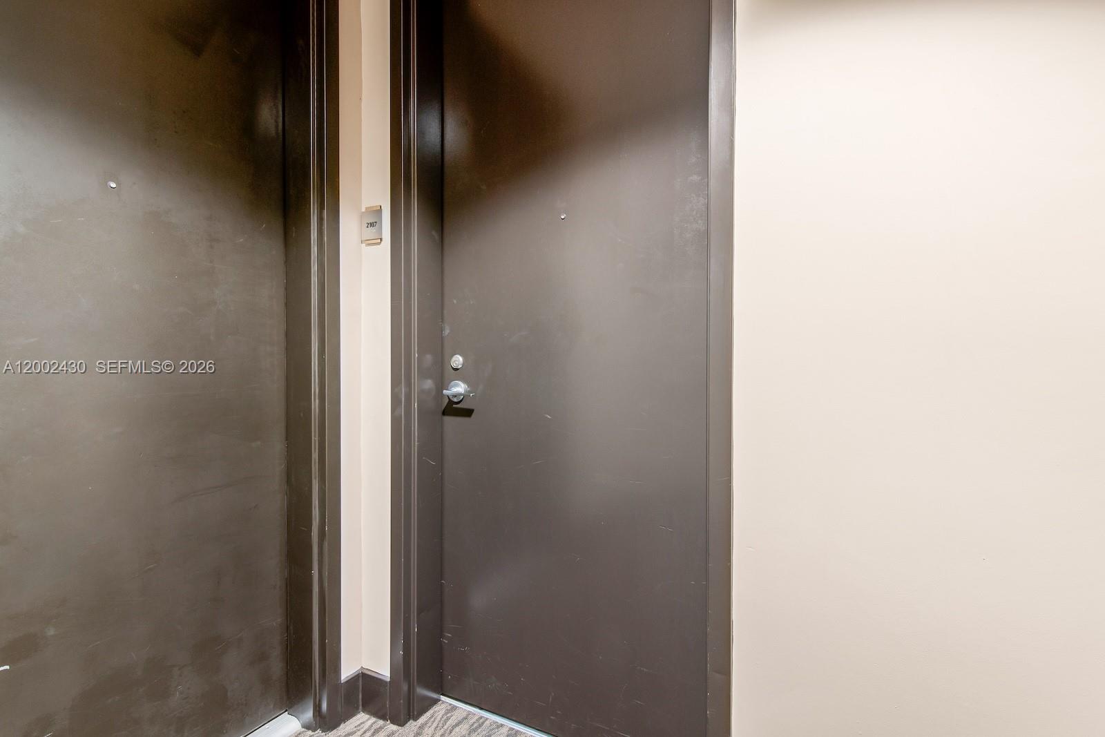 79 SW 12th St Unit: 2107-S