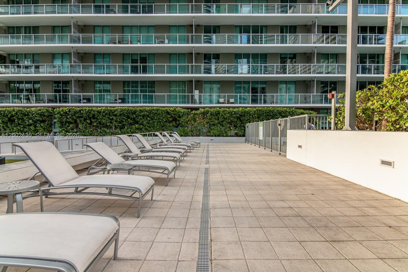 79 SW 12th St Unit: 2107-S