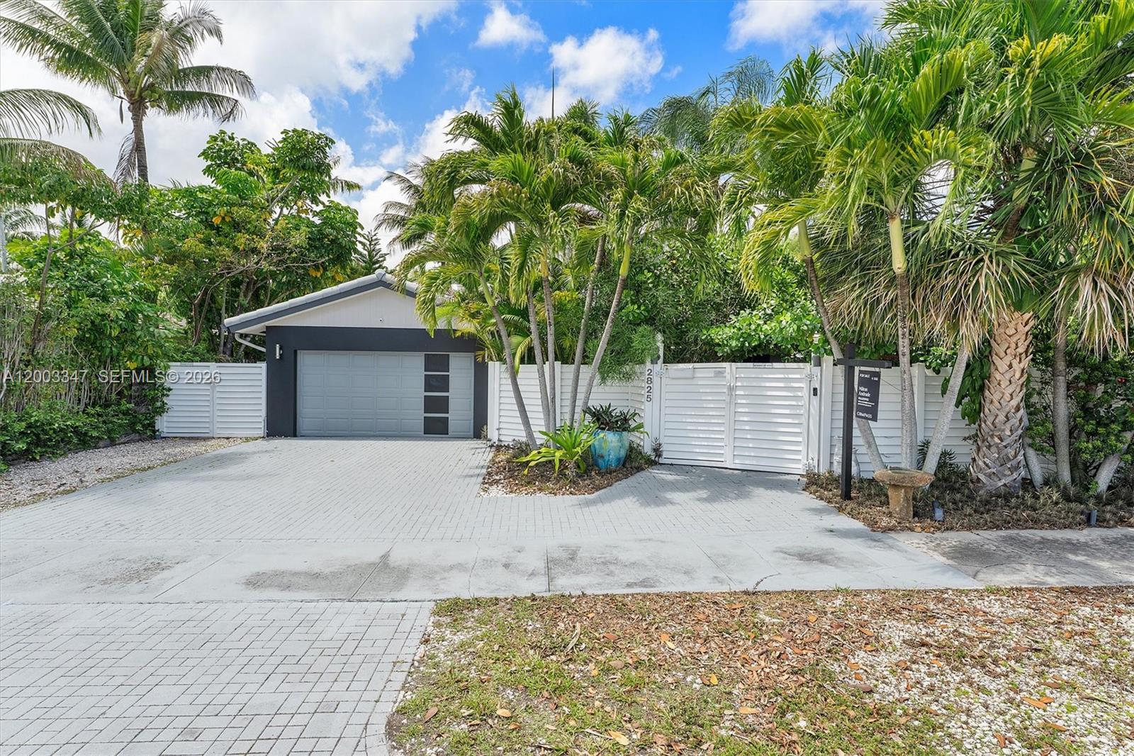 2825 NW 10th Ave