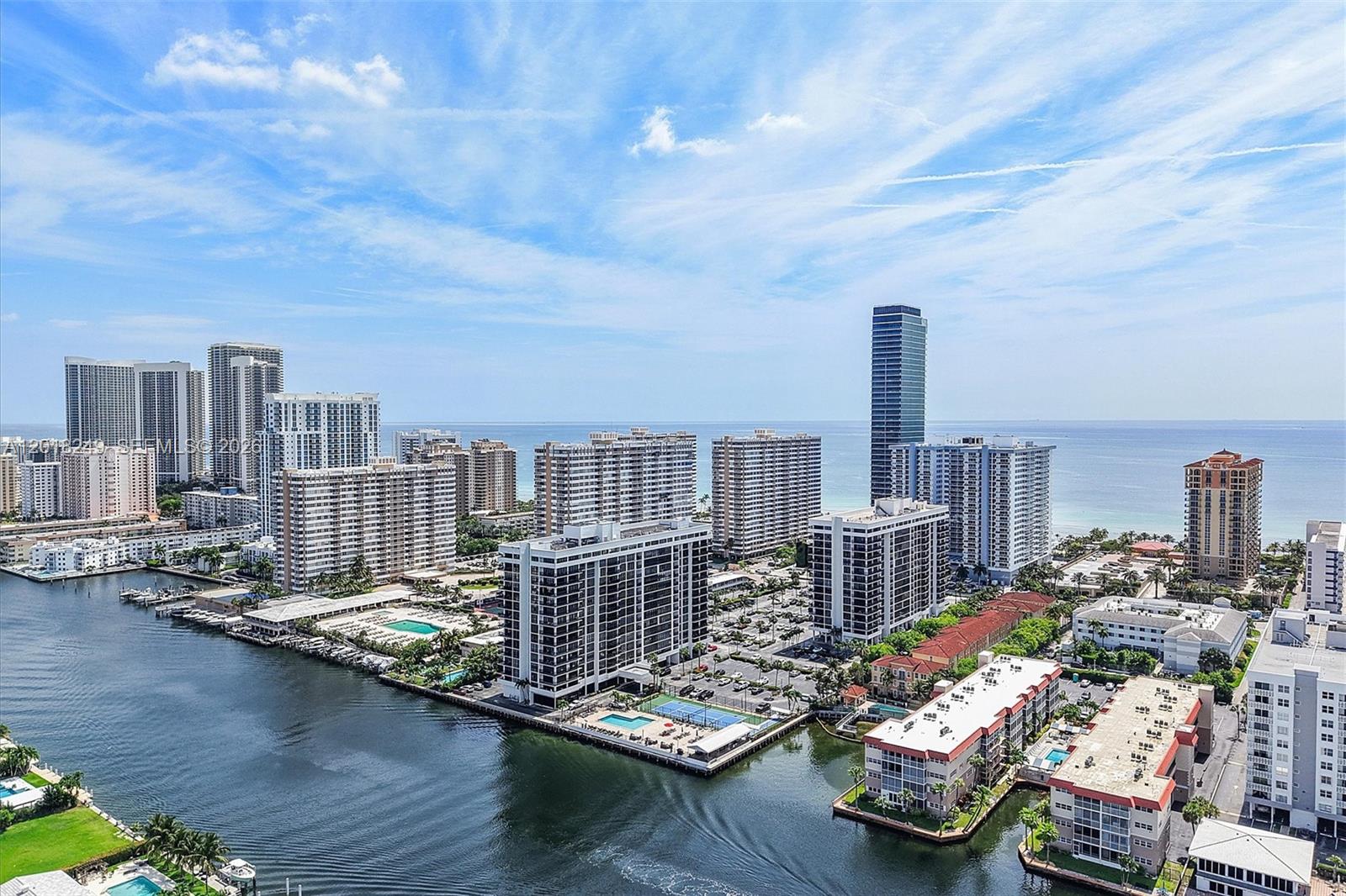 2017 S Ocean Dr # 910