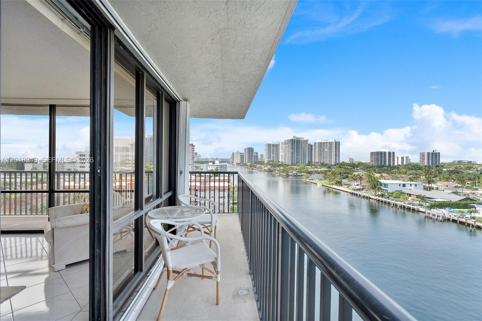2017 S Ocean Dr # 910