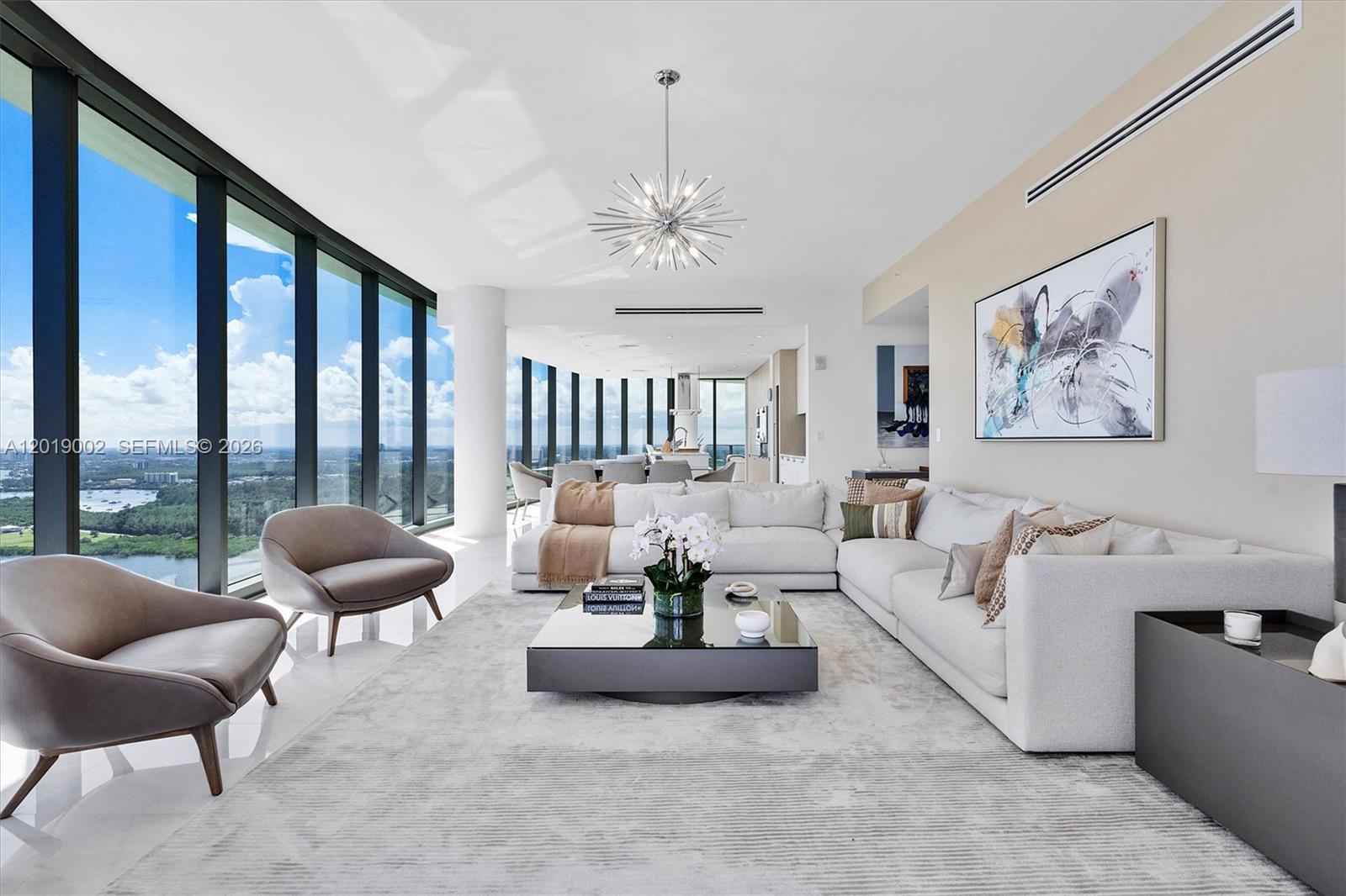 15701 Collins Ave # 3605
