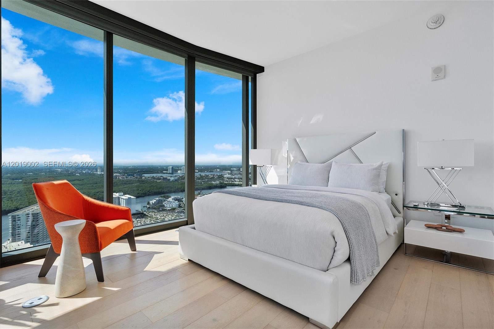 15701 Collins Ave # 3605
