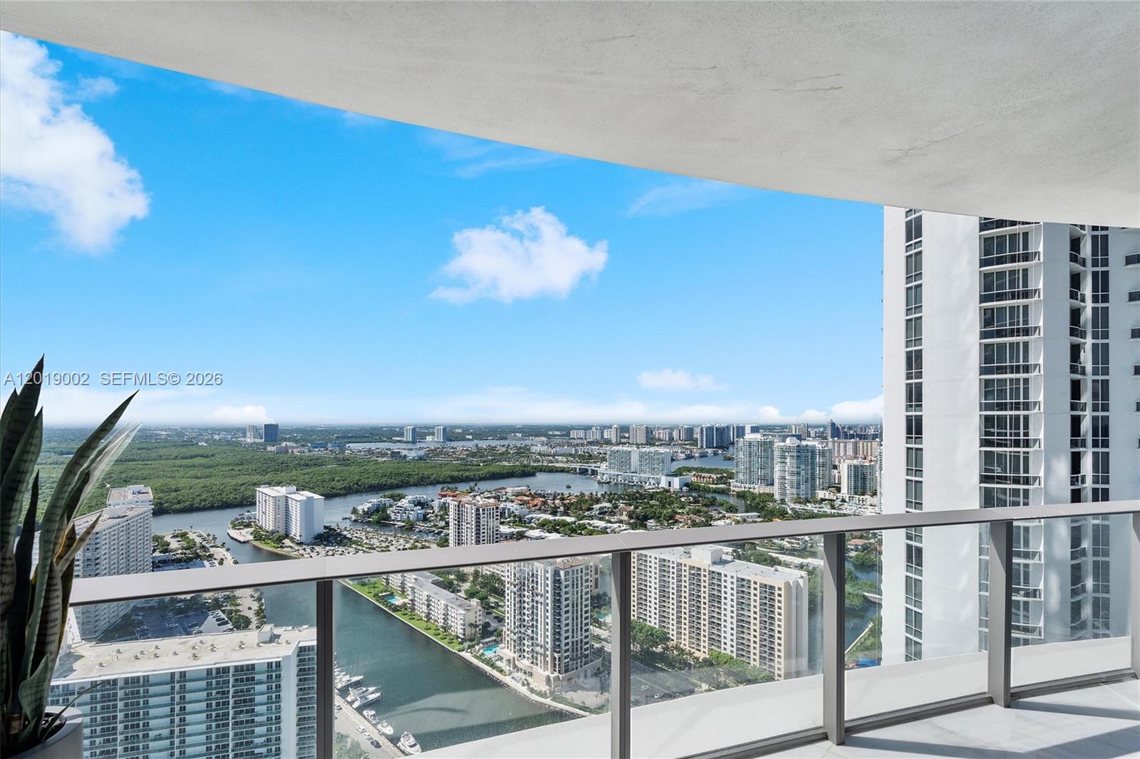 15701 Collins Ave # 3605