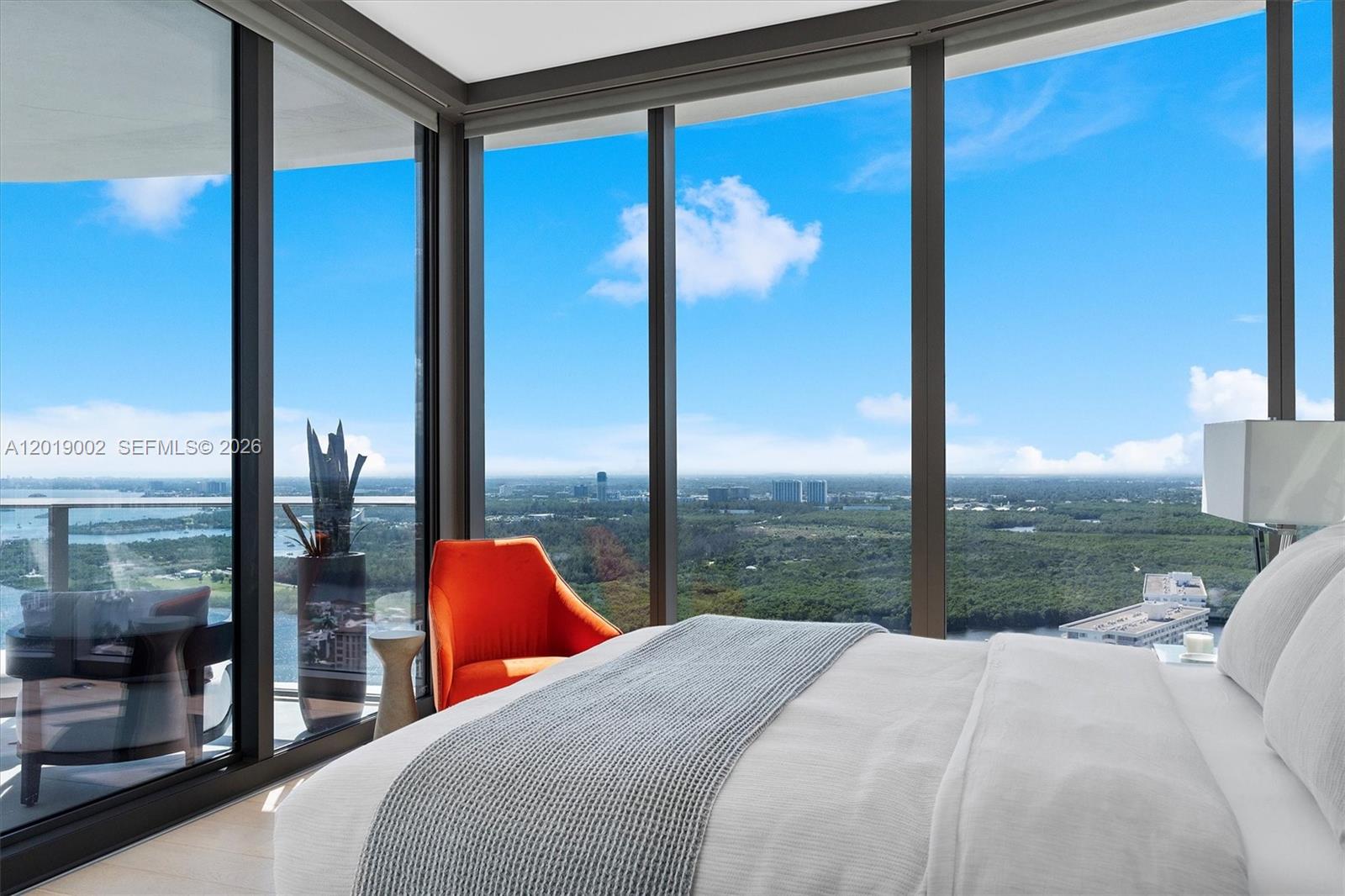 15701 Collins Ave # 3605