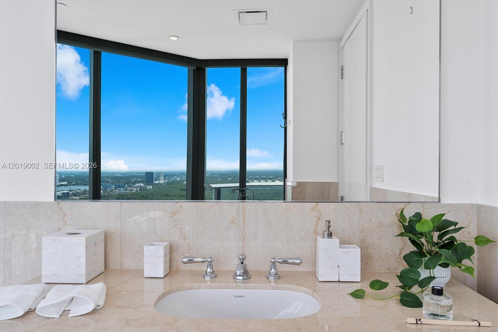 15701 Collins Ave # 3605