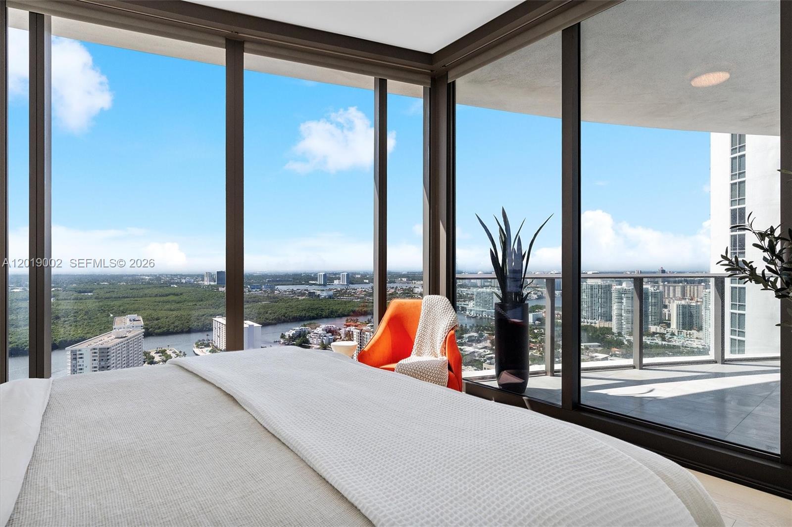 15701 Collins Ave # 3605