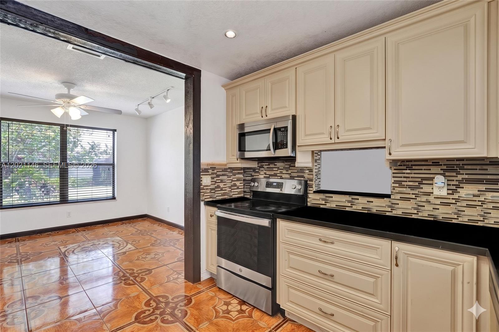 2460 NW 63rd Ter