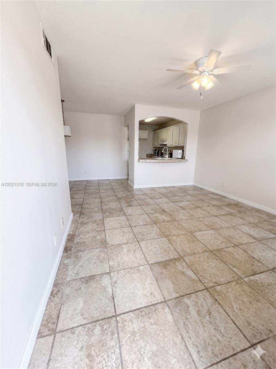 10046 Winding Lake Rd # 204