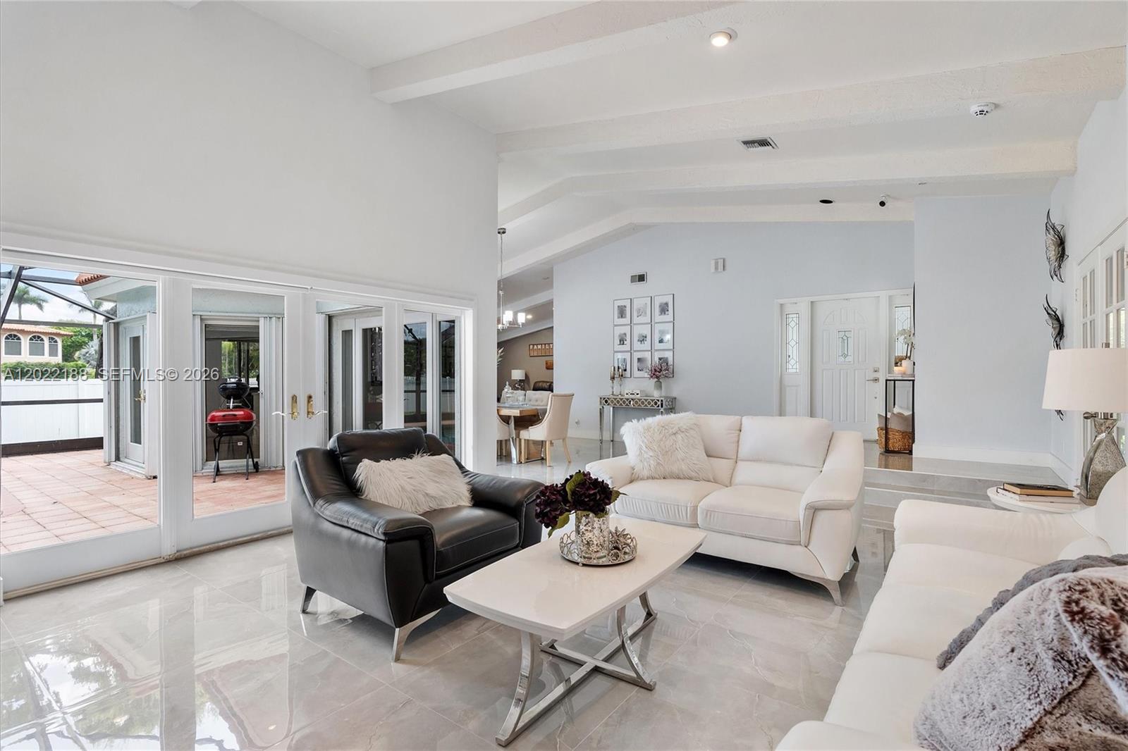 1001 SW 93rd Ave